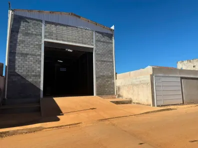 Galpão/Depósito/Armazém para alugar, 300m² no Condomínio Coohaplan - Itiquira, Brasília