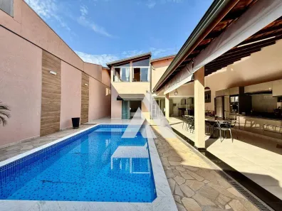 Casa com 3 Quartos à venda, 380m² no Vila Olho D'Agua, Itapetininga