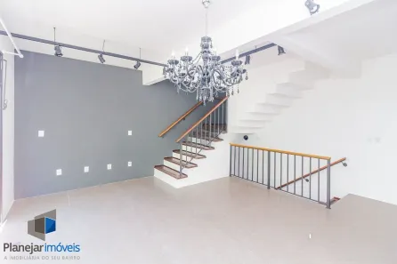 Imóvel Comercial com 3 Quartos para alugar, 200m² no Menino Deus, Porto Alegre