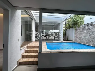 Casa de Condomínio com 3 Quartos à venda, 210m² no Nova Uberlândia, Uberlândia