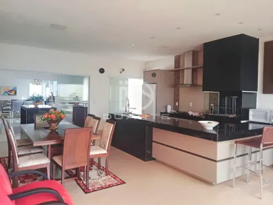 Casa com 4 Quartos à venda, 320m² no Vila Santa Isabel, Anápolis