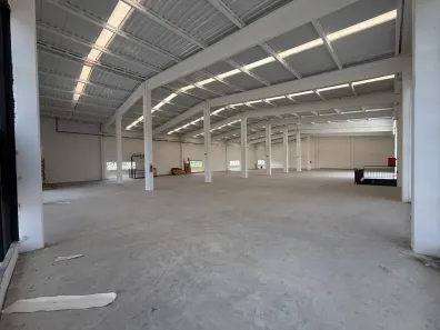 Galpão/Depósito/Armazém para alugar, 1000m² no , Santo Amaro da Imperatriz