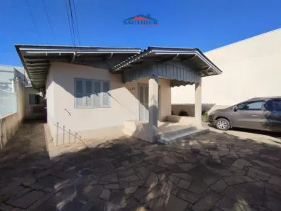 Casa com 3 Quartos para alugar, 200m² no Centro, Esteio