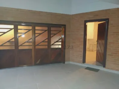 Sobrado com 5 Quartos à venda, 256m² no Park Imperial, Caraguatatuba