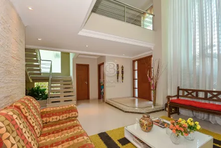 Casa de Condomínio com 3 Quartos à venda, 379m² no Santa Felicidade, Curitiba
