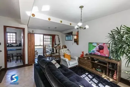 Casa com 3 Quartos à venda, 170m² no Espírito Santo, Porto Alegre