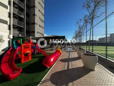 Apartamento com 3 Quartos para alugar, 95m² no Osvaldo Rezende, Uberlândia