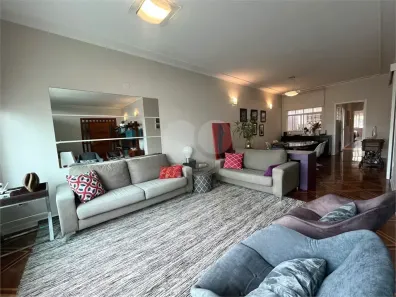Sobrado com 3 Quartos à venda, 300m² no Vila Paulicéia, São Paulo
