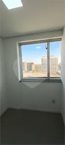 Sala Comercial à venda, 33m² no Centro, Gravataí
