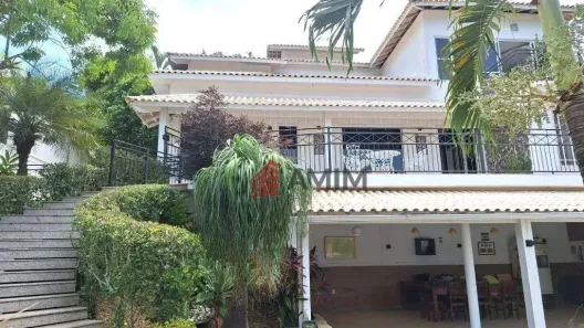 Casa de Condomínio com 4 Quartos à venda, 470m² no Badu, Niterói