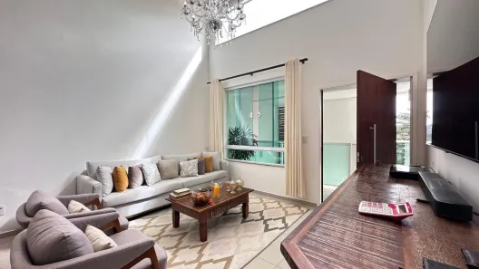 Casa de Condomínio com 3 Quartos à venda, 164m² no Grama, Juiz de Fora
