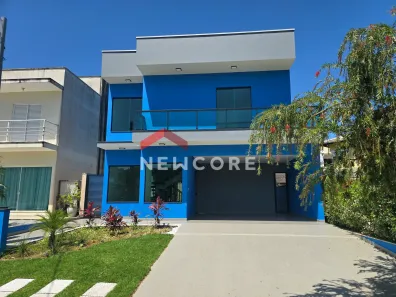 Casa de Condomínio com 4 Quartos à venda, 160m² no Jardim Três Marias, Peruíbe