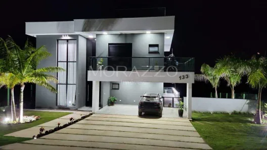 Sobrado com 3 Quartos para alugar, 500m² no Jardim Nova Esperança, Jacareí