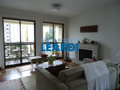 Apartamento com 3 Quartos à venda, 220m² no Vila Suzana, São Paulo
