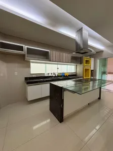 Casa com 4 Quartos à venda, 250m² no Cajazeiras, Fortaleza