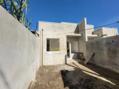 Casa com 3 Quartos à venda, 59m² no Sítio Cercado, Curitiba