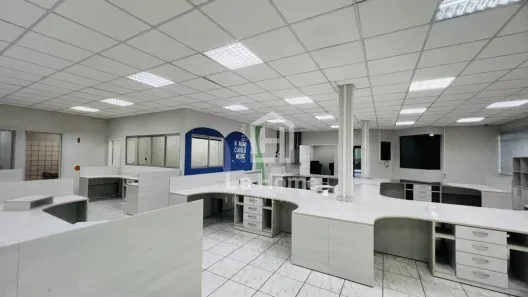 Sala Comercial para alugar, 245m² no Vila Nova, Blumenau