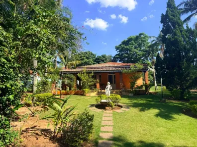 Fazenda/Sítio com 3 Quartos à venda, 391m² no Chácara Três Marias, Sorocaba