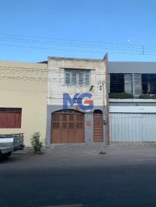 Casa com 5 Quartos à venda, 279m² no Pirajá, Juazeiro do Norte