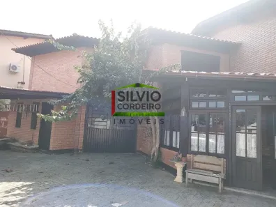 Casa com 3 Quartos à venda, 173m² no Lagoa da Conceição, Florianópolis