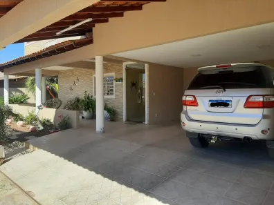 Casa de Condomínio com 6 Quartos à venda, 528m² no Região dos Lagos, Brasília