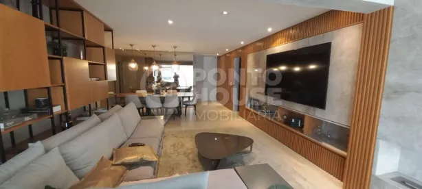 Apartamento com 3 Quartos para alugar, 163m² no Vila Gumercindo, São Paulo