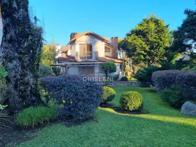 Casa com 2 Quartos à venda, 111m² no Santa Terezinha, Canela