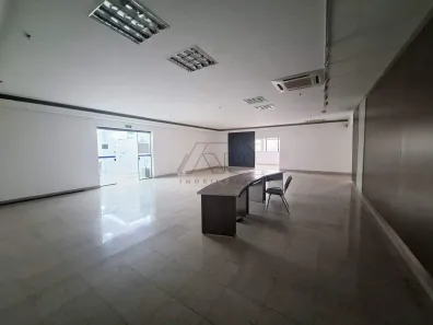 Sala Comercial para alugar, 374m² no Centro, Piracicaba