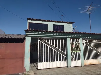 Sobrado com 4 Quartos à venda, 144m² no Ceilândia Sul, Brasília