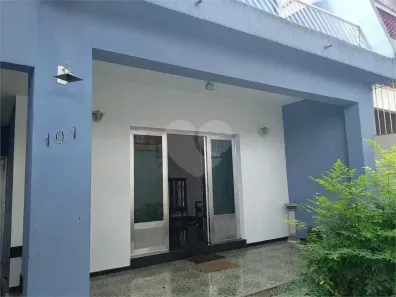 Sobrado com 3 Quartos à venda, 191m² no Vila Alexandria, São Paulo