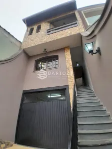Sobrado com 3 Quartos à venda, 280m² no Parque João Ramalho, Santo André