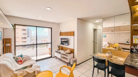 Apartamento com 2 Quartos para alugar, 72m² no Mucuripe, Fortaleza