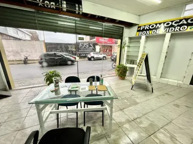 Ponto Comercial à venda, 190m² no Parque São Vicente, São Vicente