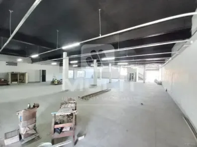Ponto Comercial com 1 Quarto para alugar, 1000m² no Nossa Senhora Aparecida, Uberlândia