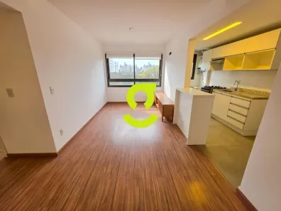 Apartamento com 2 Quartos para alugar, 67m² no Passo da Areia, Porto Alegre