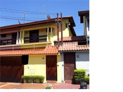 Sobrado com 3 Quartos à venda, 266m² no Parque Continental I, Guarulhos