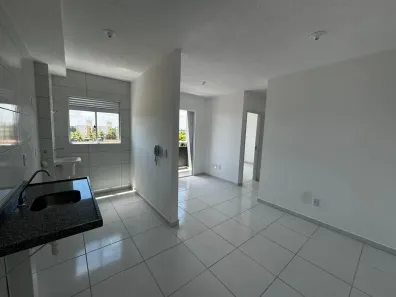 Apartamento com 2 Quartos à venda, 46m² no Pires Facanha, Eusébio