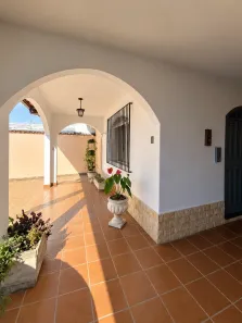 Casa com 3 Quartos para venda ou aluguel, 10m² no Elite, Resende