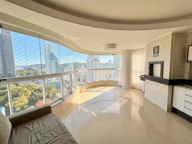 Apartamento com 3 Quartos para alugar, 105m² no Centro, Balneário Camboriú