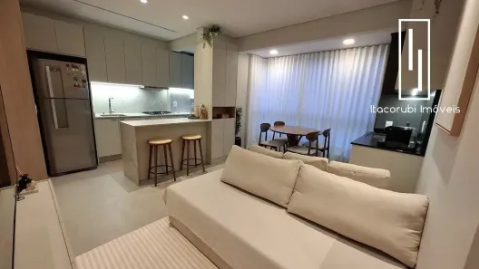 Apartamento com 2 Quartos à venda, 56m² no Carvoeira, Florianópolis