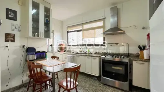 Apartamento com 3 Quartos à venda, 155m² no Serra, Belo Horizonte