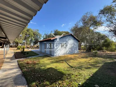 Fazenda/Sítio com 5 Quartos à venda, 7500m² no Centro, Bonfinópolis