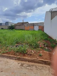 Lote/Terreno à venda, 250m² no Jardim Brasília, Uberlândia