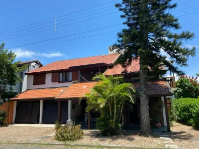 Casa com 3 Quartos à venda, 176m² no Centro, Penha