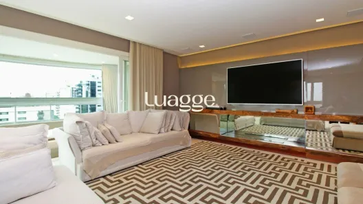 Apartamento com 2 Quartos para alugar, 179m² no Bela Vista, Porto Alegre