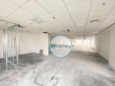 Sala Comercial para alugar, 130m² no Cidade Monções, São Paulo