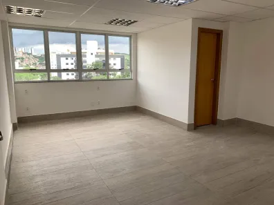 Sala Comercial para alugar, 30m² no Ouro Preto, Belo Horizonte