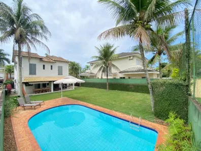 Casa de Condomínio com 4 Quartos para alugar, 154m² no Balneário Praia do Pernambuco, Guarujá