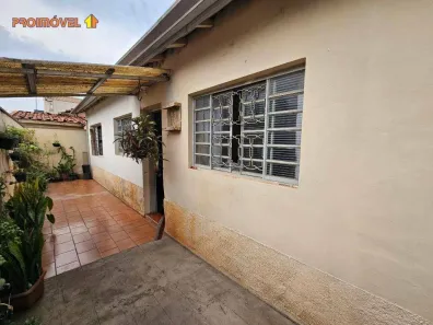 Casa com 2 Quartos à venda, 64m² no Vila Cleto, Itu