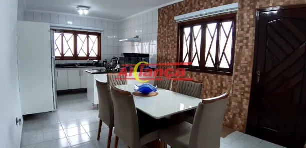 Casa com 3 Quartos à venda, 196m² no Parque Continental II, Guarulhos